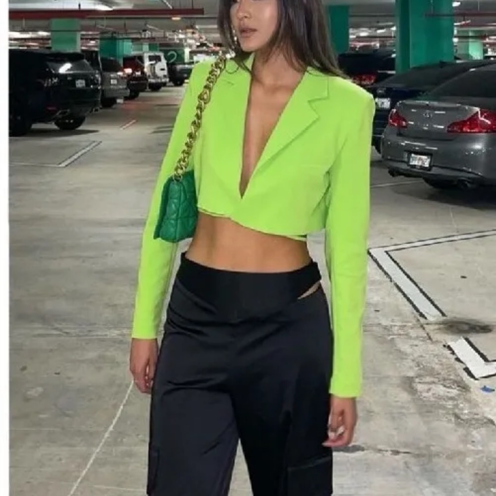 zara vibrant green cropped blazer